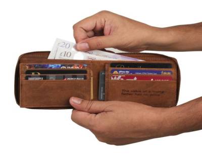 Top Leather Wallets Manufacturers in Delhi: Crafting Style and Durability