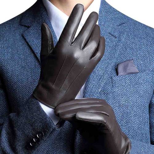 Leather Gloves Manufacturers in Peterborough