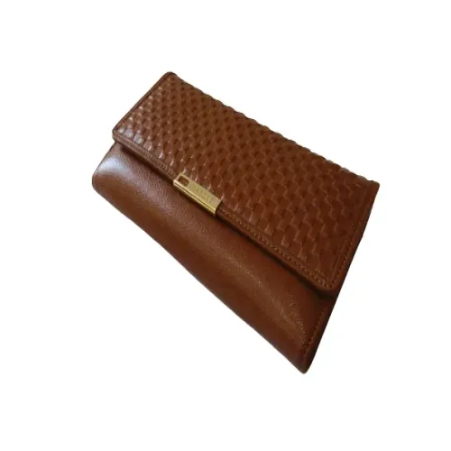 Women Leather Clutches Manufacturers in Peterborough