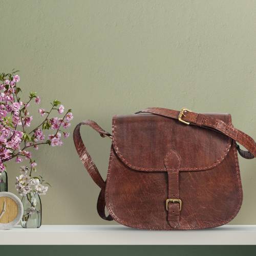 Women Leather Crossbody Bags Manufacturers in Newcastle Upon Tyne