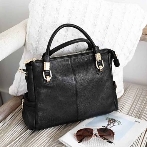 Women Leather Handbags Manufacturers in Nottingham